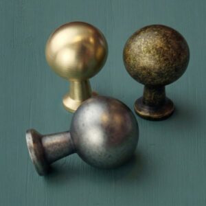 Layon Knobs Collection