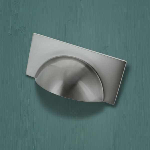 Monmouth Cup Handle with Rectangular Backplate - Brushed Satin Nickel 2