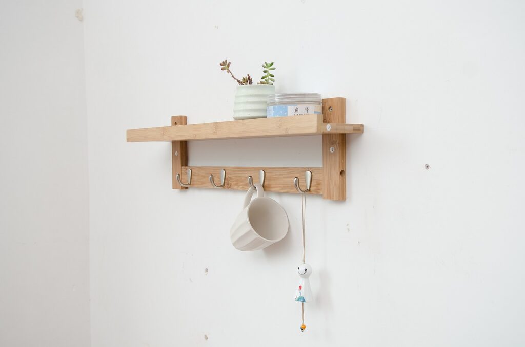 coat rack 2422322 1280